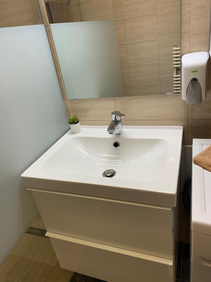 Konig Apartman Heviz Exterior photo