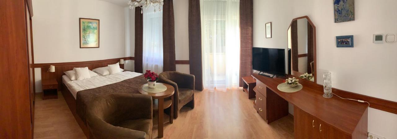 Konig Apartman Heviz Exterior photo