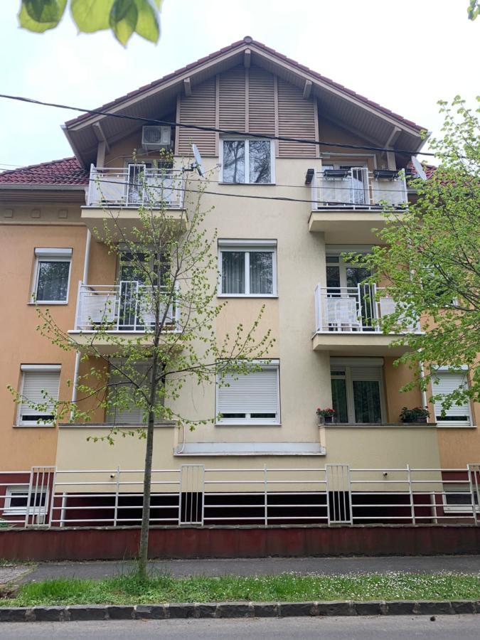 Konig Apartman Heviz Exterior photo